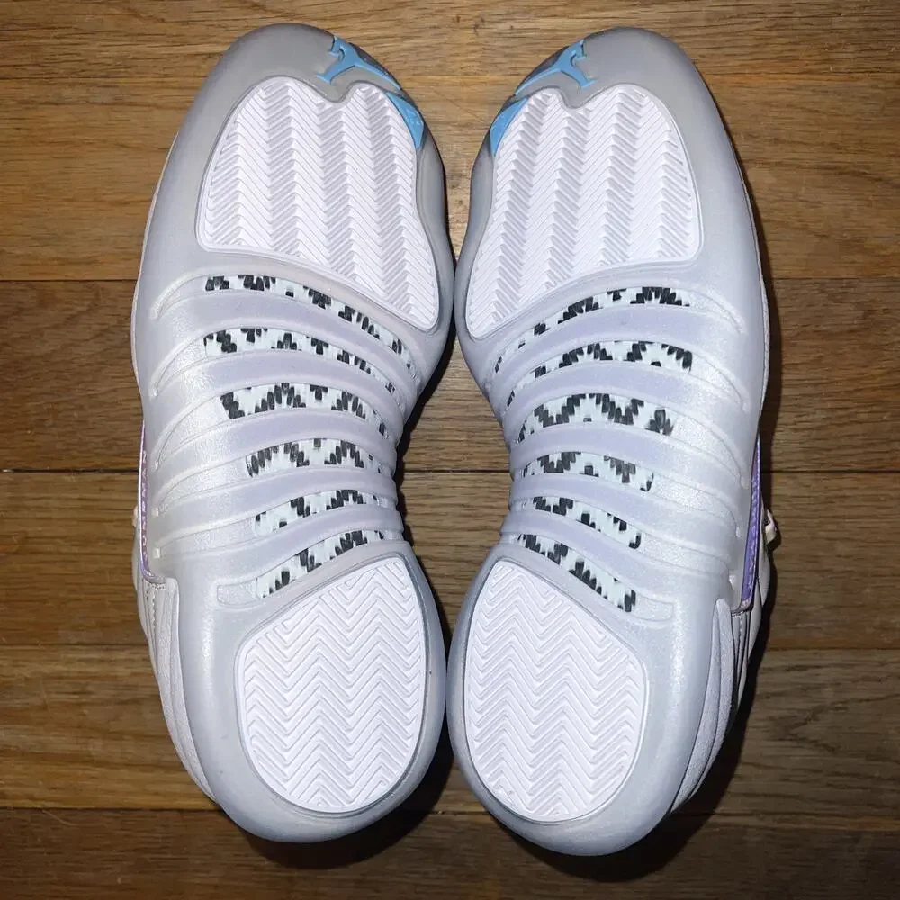 Nike hi shoes